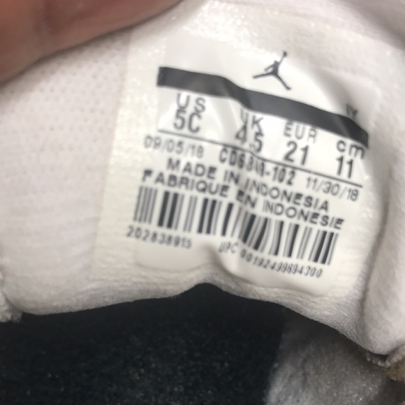 Jordan’s - Picture 9 of 14